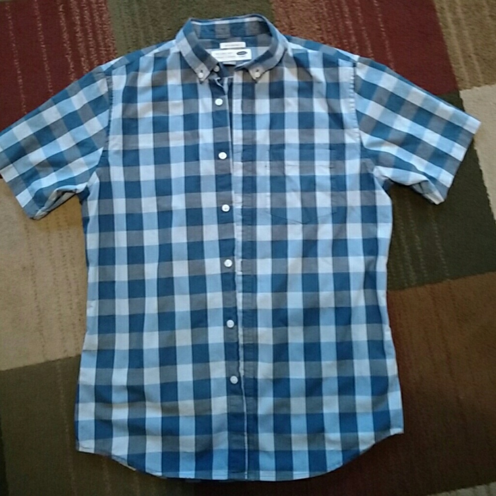 Old navy button up