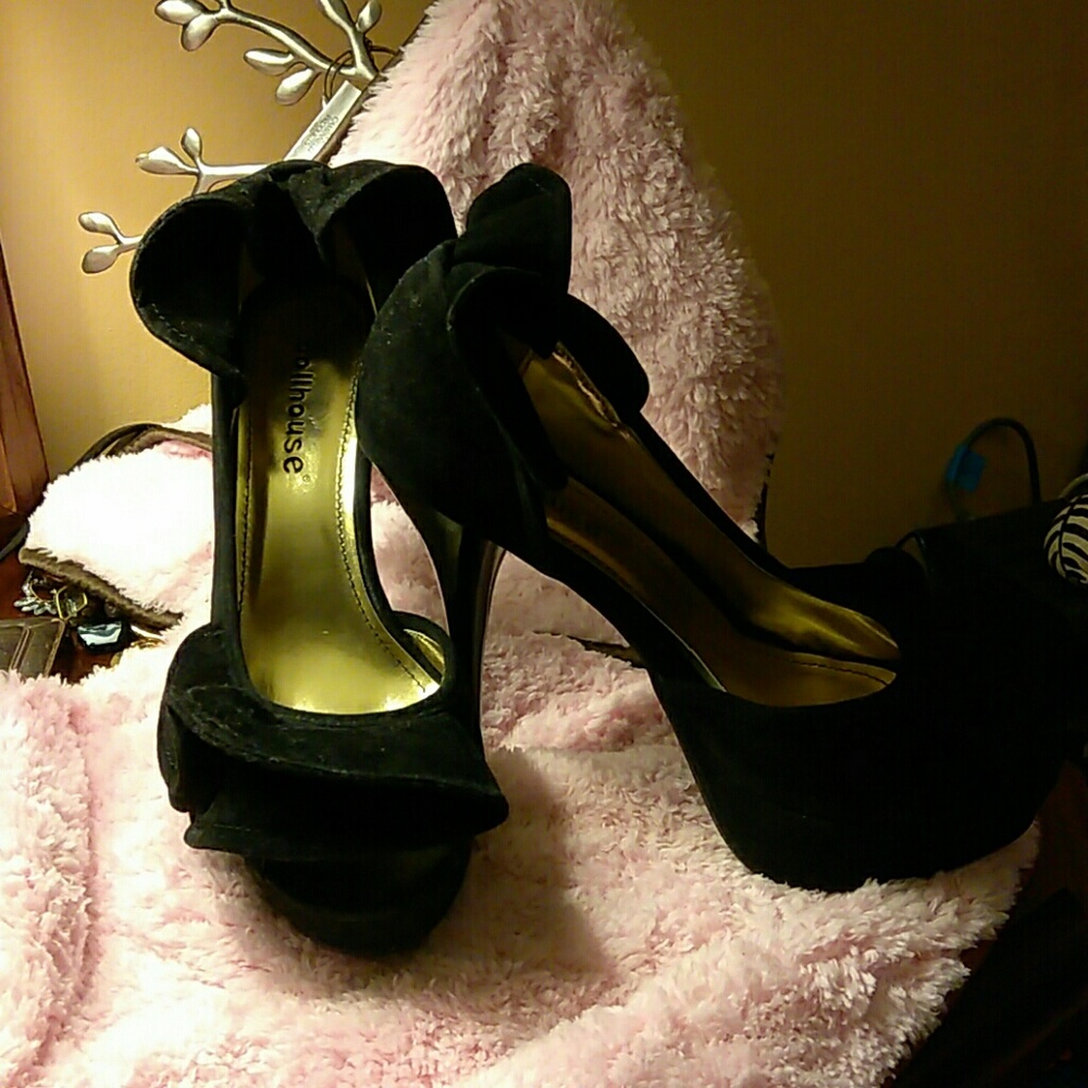 Shoes (Great Prom Pump ?)