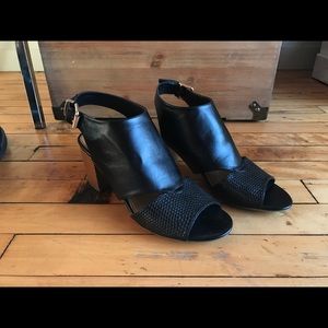 G.H. Bass & Co. Black Sandals