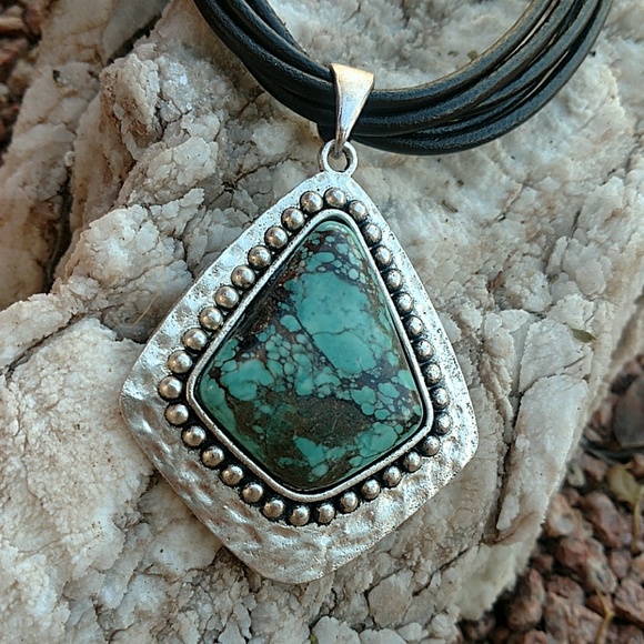 Turquoise & Leather Necklace - Picture 3 of 4