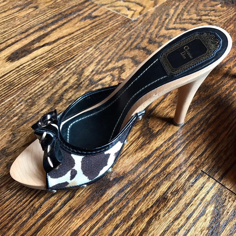Christian Dior strappy sandals, size 8. Worn ONCE! - Picture 5 of 8