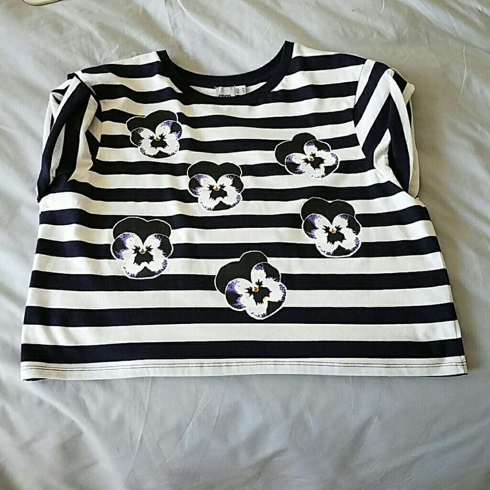 Striped Crop Floral Print Tee (19" from HPS)