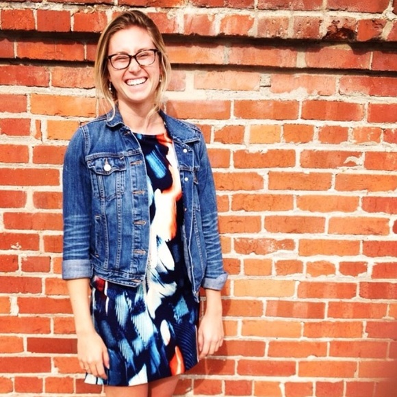 Meet your Posher, Kristen - Picture 2 of 5