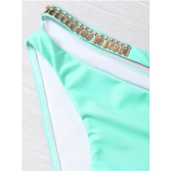 ✨HP!✨🐠Mint Green Ombre Sexy Shell Bikini Set🐠 - Picture 4 of 8