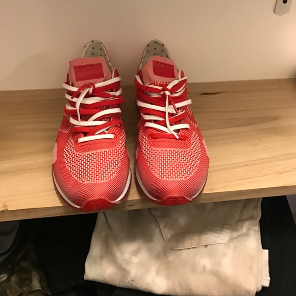 Converse RARE FLYKNIT FREEDOM RUNNERS - Picture 3 of 5