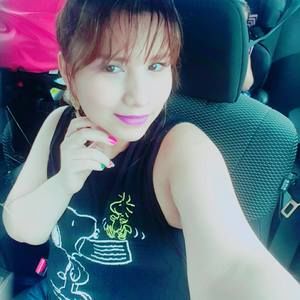 Meet your Posher, Ana