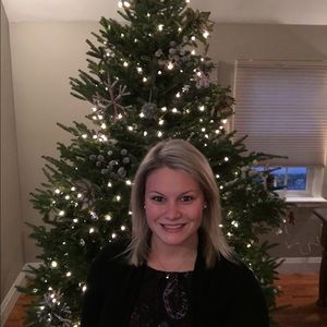 Meet your Posher, Liz