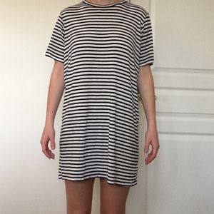 BRANDY MELVILLE T-Shirt Dress