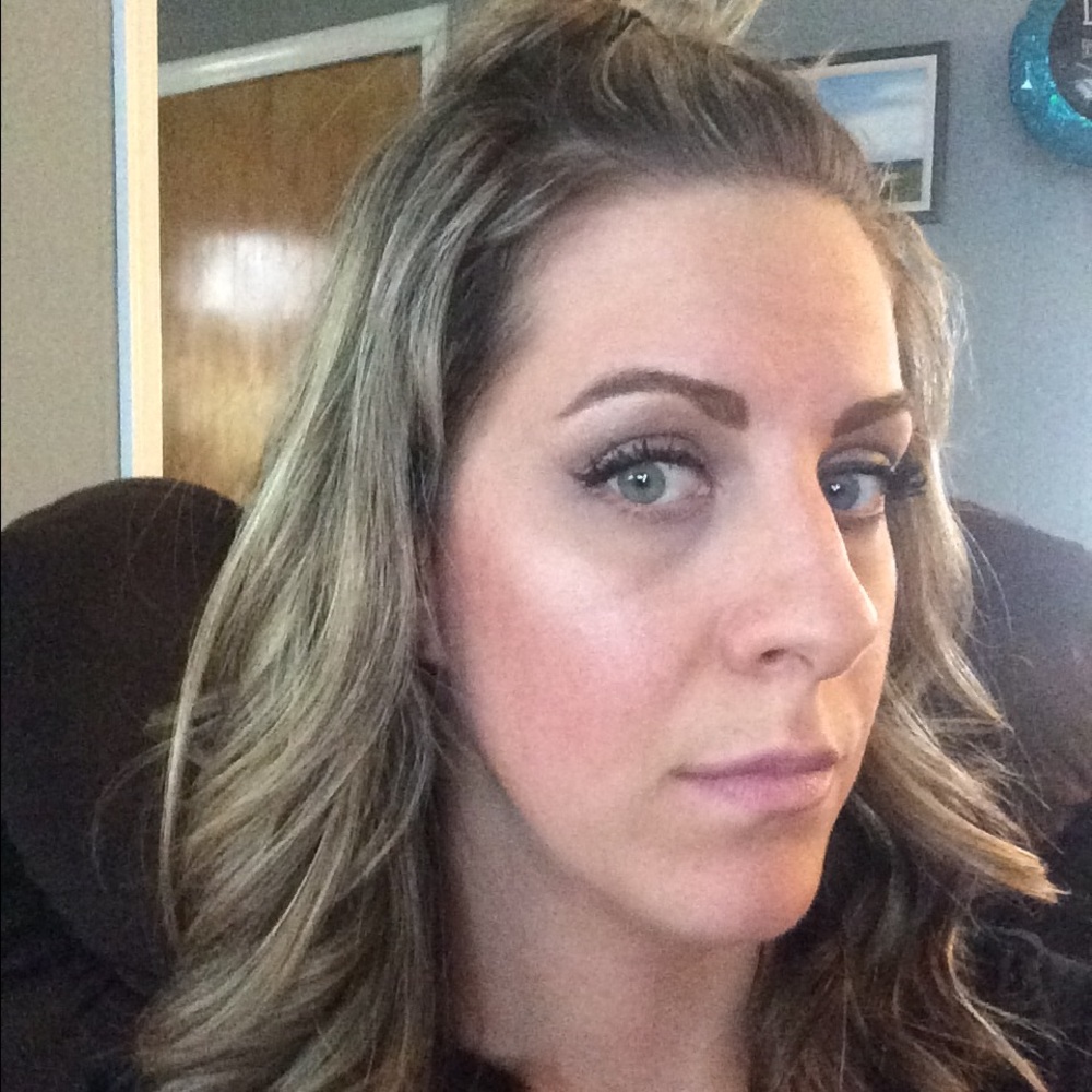 Meet your Posher, Jessica