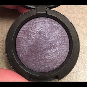 MAC Cosmetics Mineralize Eyeshadow in Whim