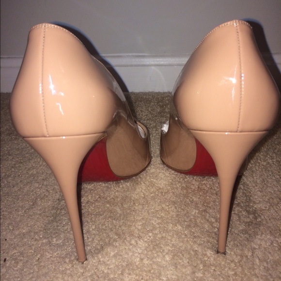 SOLD.. SOLD.. Christian Louboutin Pigalle Follies - Picture 4 of 8