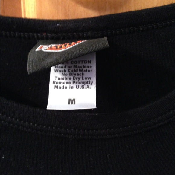 Harley Davidson long sleeved tee - Picture 3 of 3