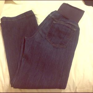 Gap Maternity size 31r/ 12 long lean jeans
