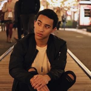 Meet your Posher, Deon