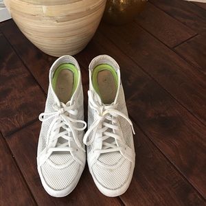 Adidas wedge sneakers 💕