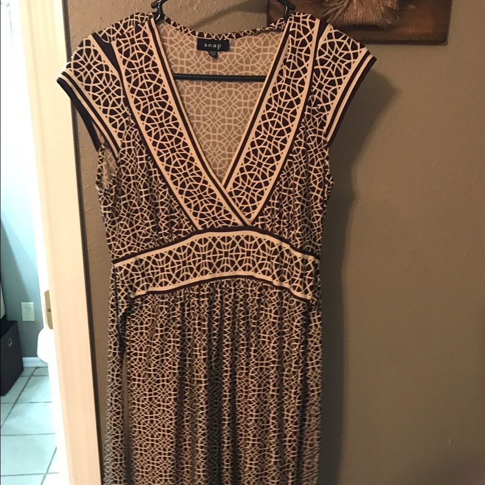 Brown dress