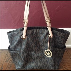 Michael Kors Jet Set Tote Purse Bag