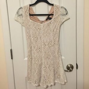 Forever 21 White Lace Tie Back Romper