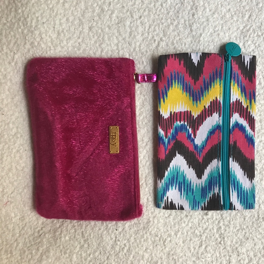 ipsy makeup bags.