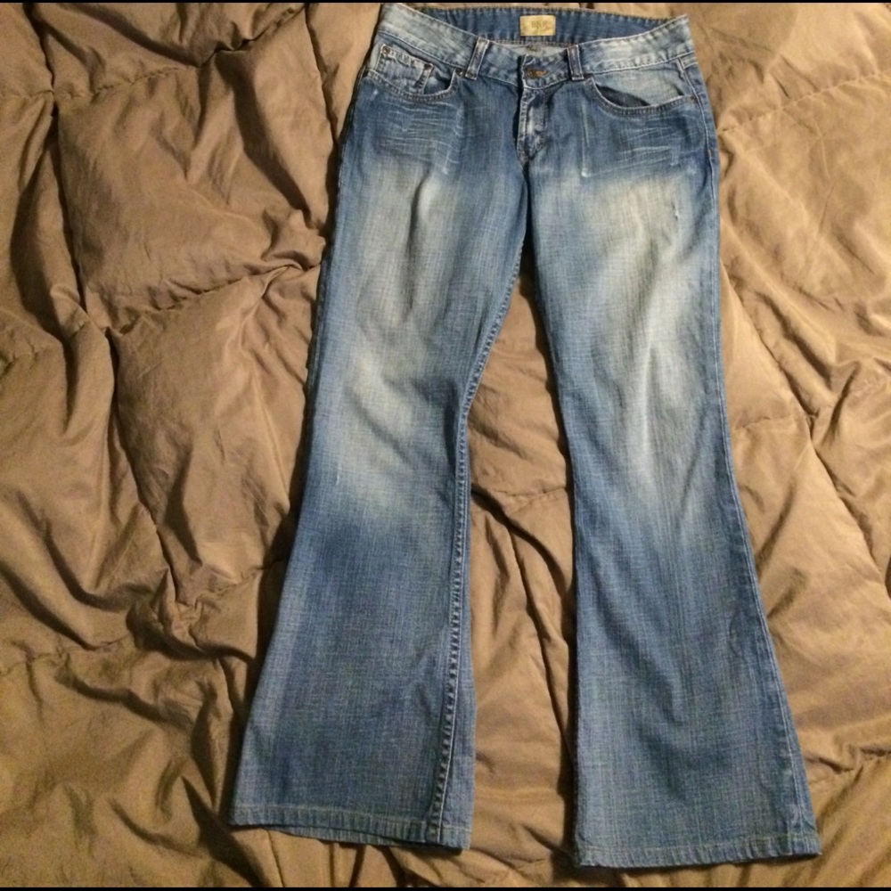 Buckle Culture Stretch Jeans