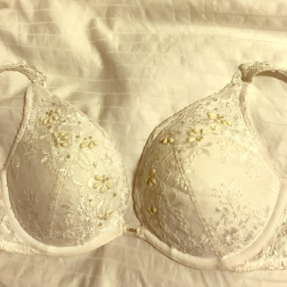 Victoria's Secret pushup bra