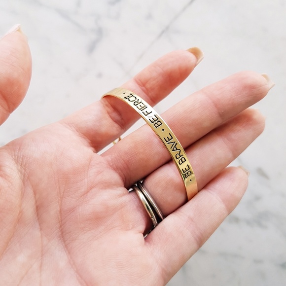 "BE BRAVE BE FIERCE" GOLD BANGLE - Picture 4 of 5