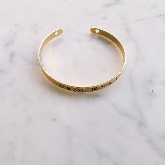 "BE BRAVE BE FIERCE" GOLD BANGLE - Picture 5 of 5