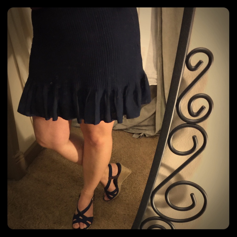 Vanessa Bruno anthe pin-tuck pleat skirt in navy