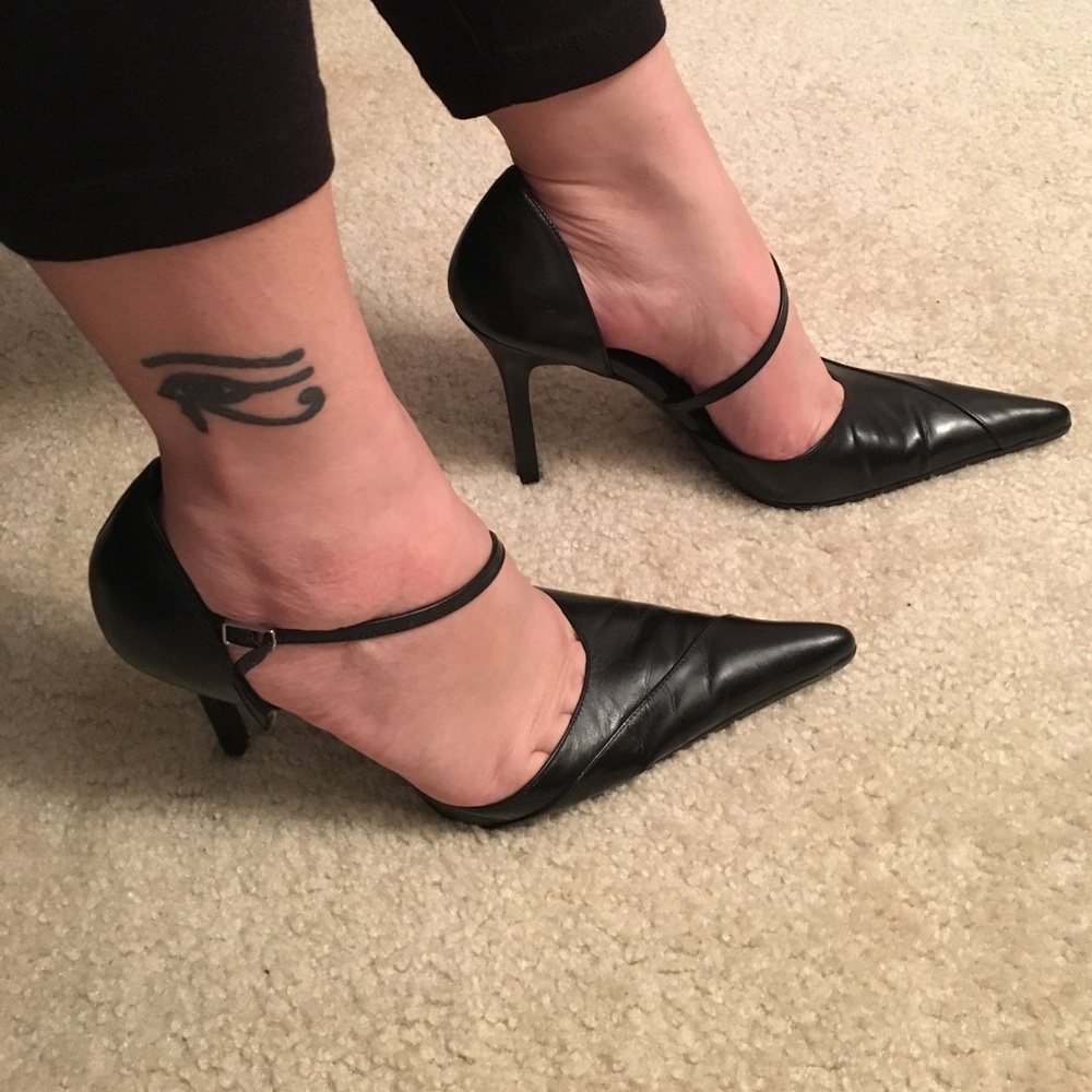 Black ALDO pointy heels