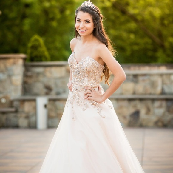 Dresses & Skirts - SELLING MY OTHER SWEET 16 DRESS