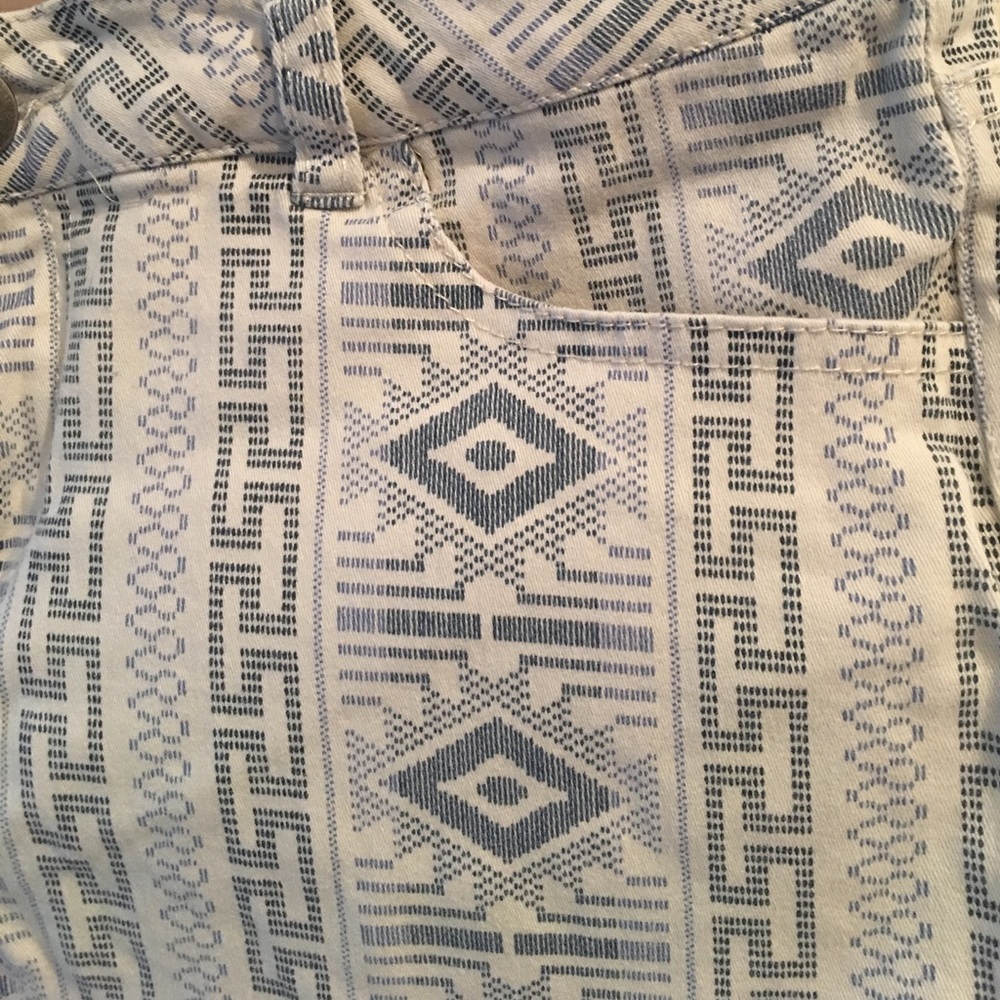 Aztec print skinny pants - Picture 3 of 4