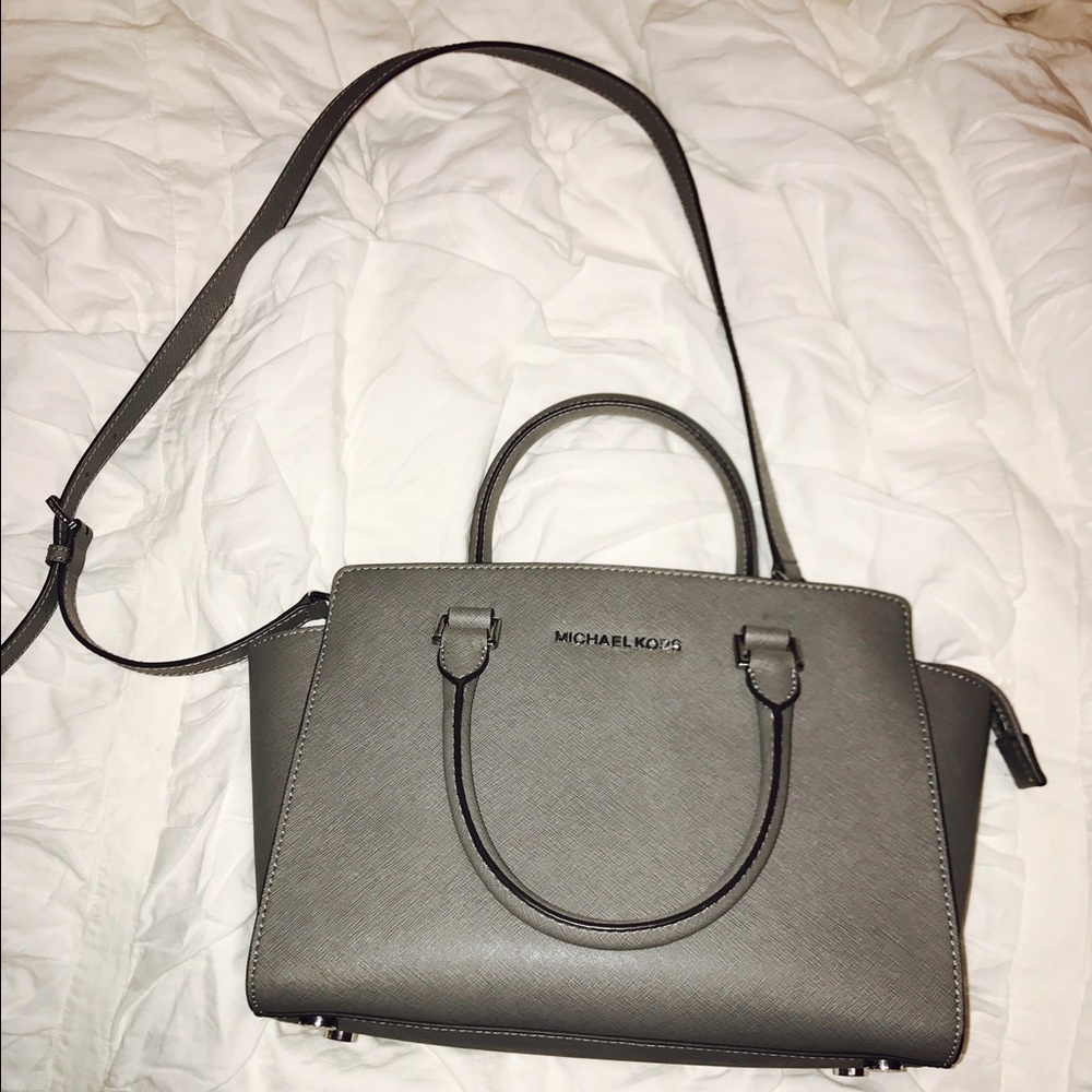 MICHAEL KORS grey leather satchel/crossbody