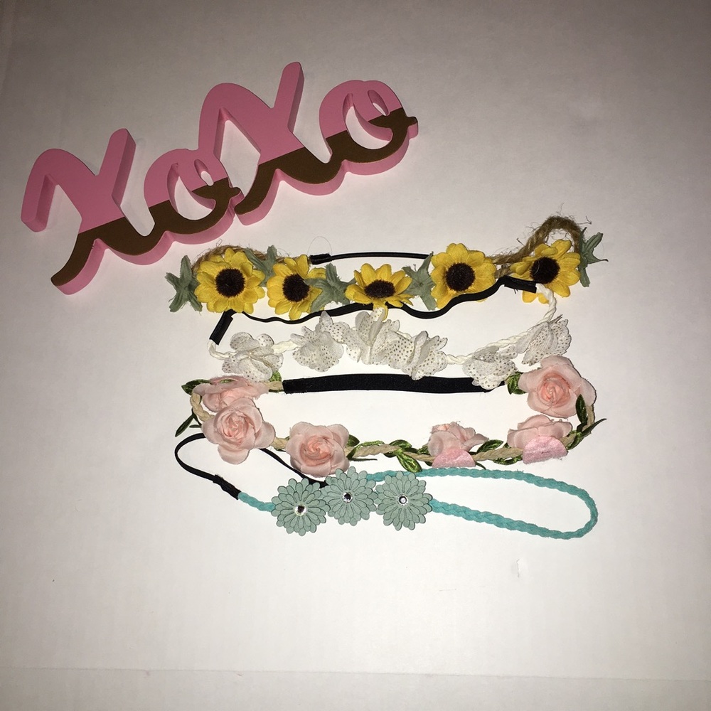 Flower headband bundle.