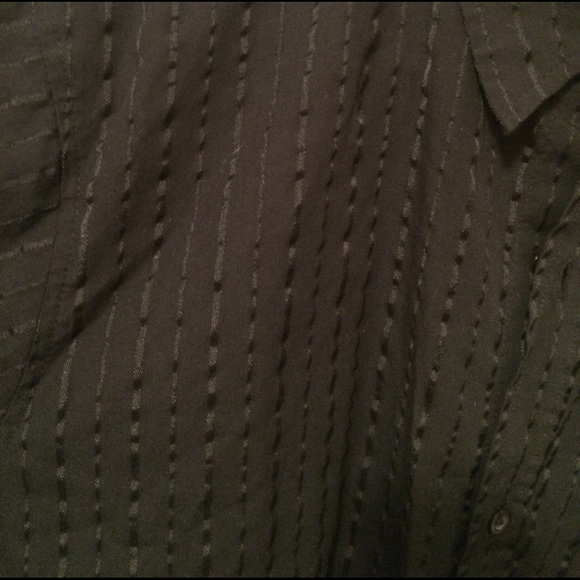 Short sleeve button down shirt - Picture 4 of 4