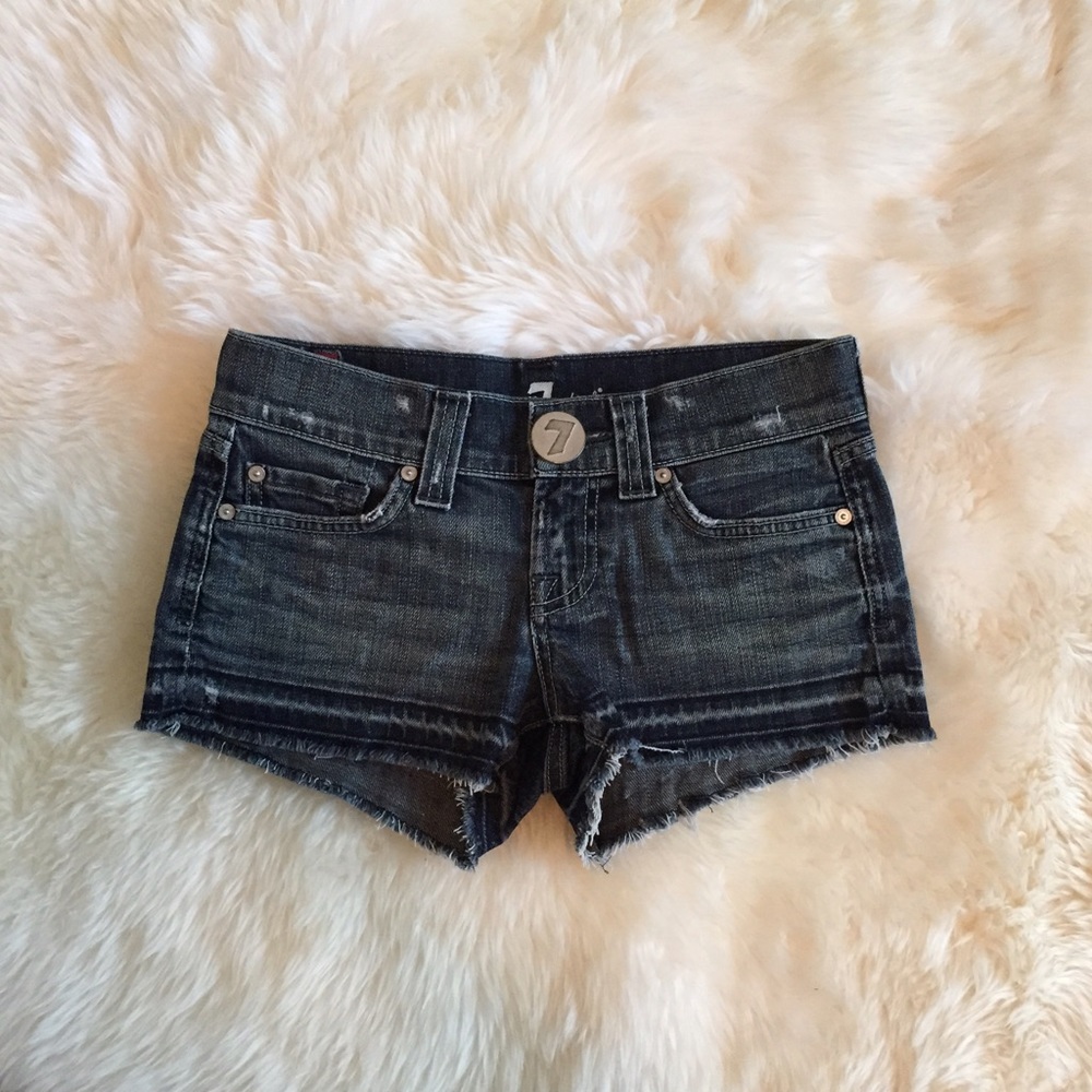 7 for all mankind, size 25. Women's cutoff shorts
