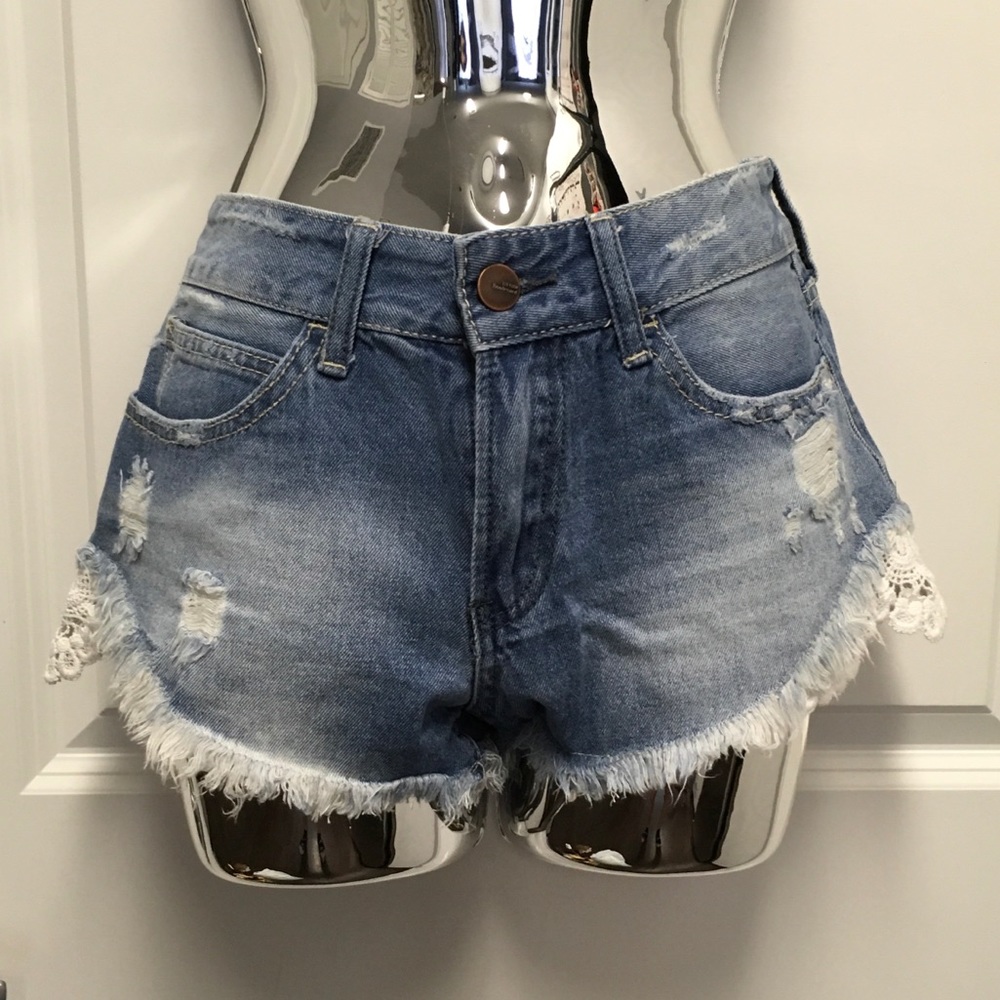 Jean Crochet shorts - Picture 2 of 9