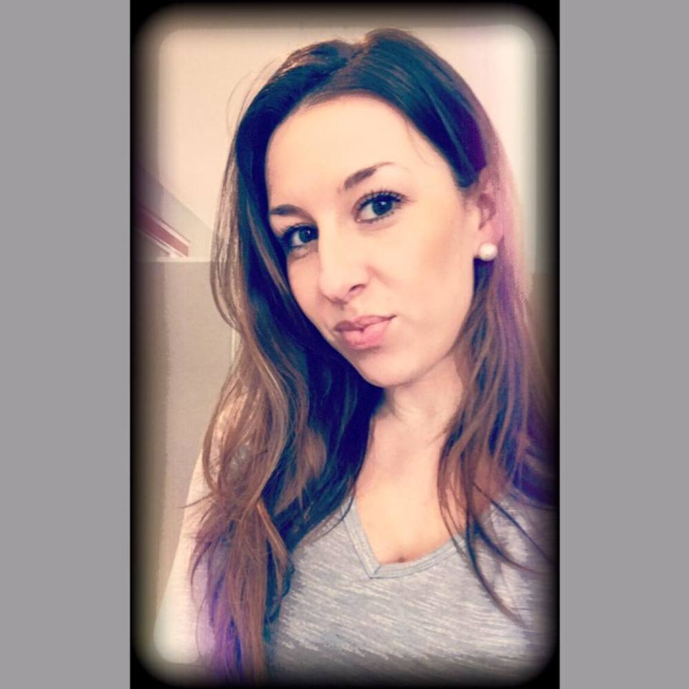 Meet your Posher, Kaela