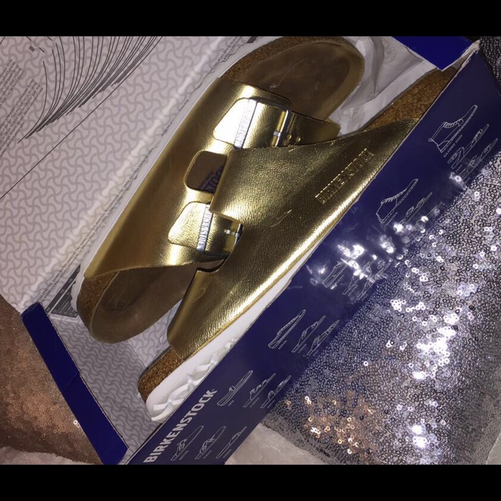GOLD Birkenstocks