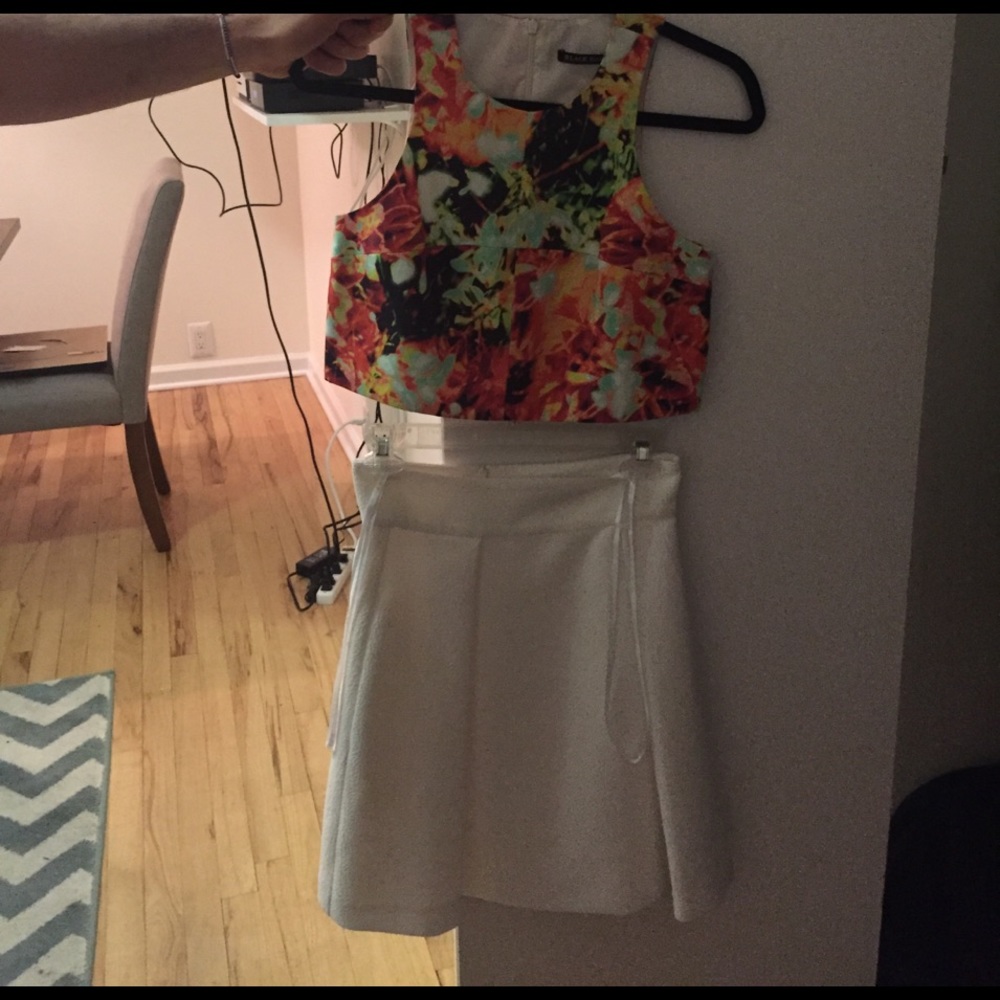 Black halo top and skirt