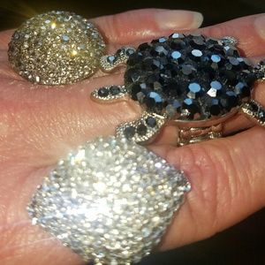 Crystal rings