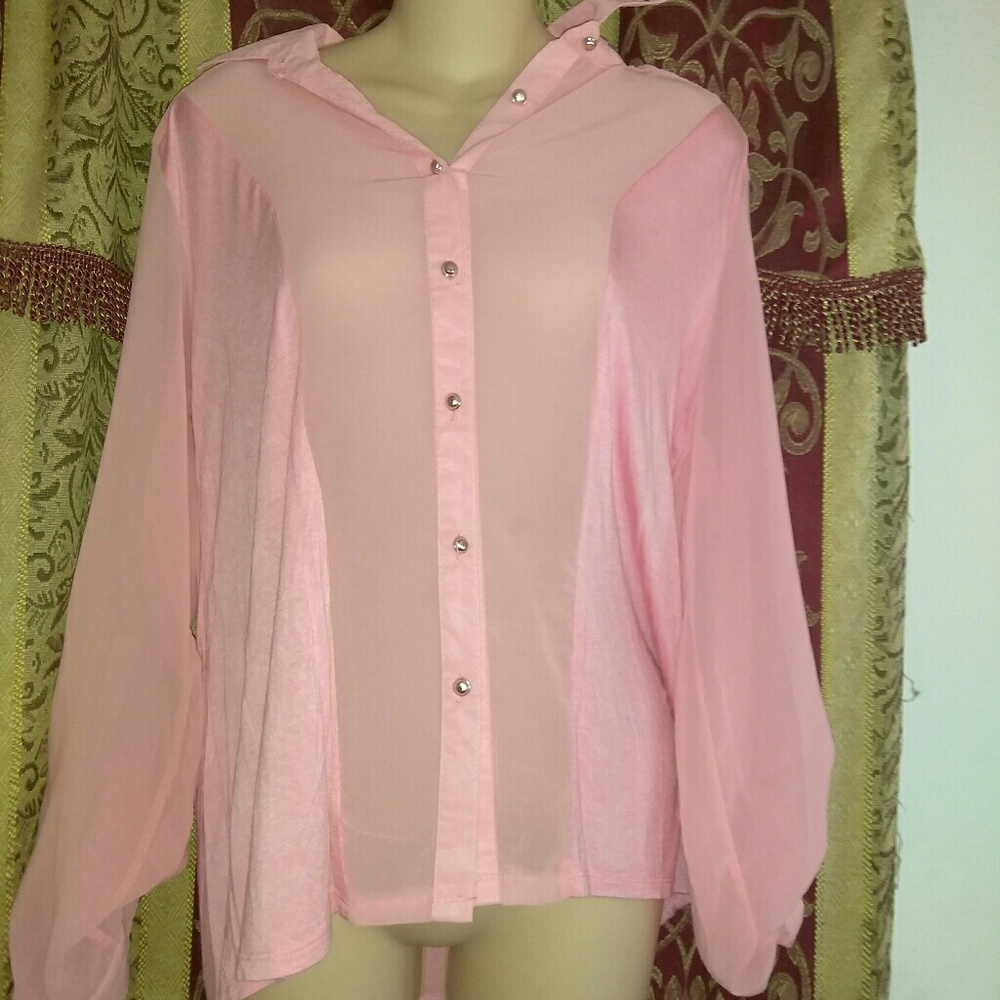 Cute blouse