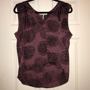 Purple top with lace-up ribbon