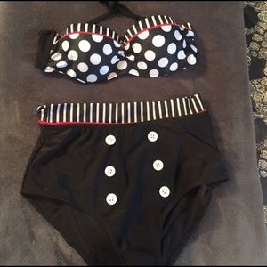 50's inspired swimsuit