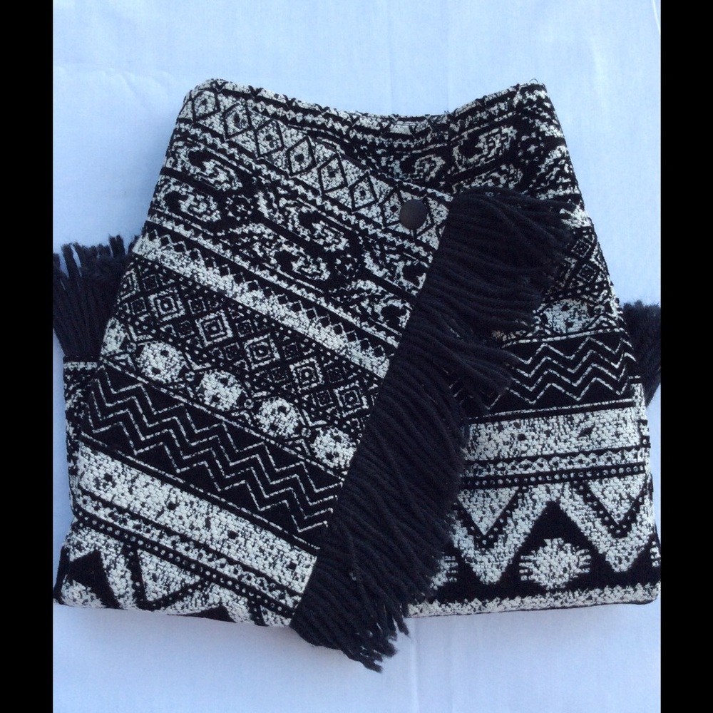 Fringed patterned Skirt - Picture 6 of 6
