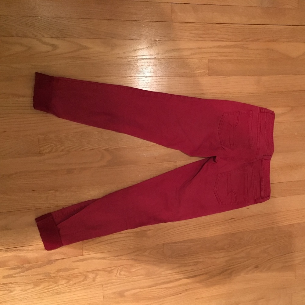 Red pants - Picture 2 of 2