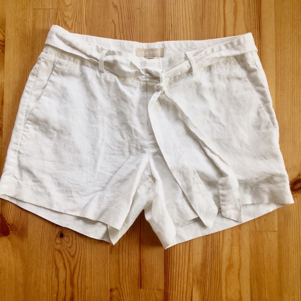 Banana Republic Linen/Cotton Summer Shorts