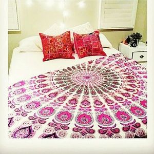 Queen tapestry mandala, beach picnic yoga mat