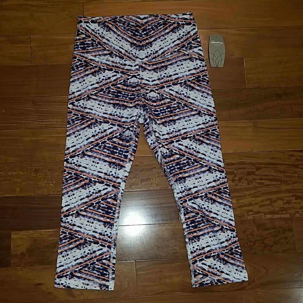 NWT SPALDING Yoga /Running/ Workout Capri M pants