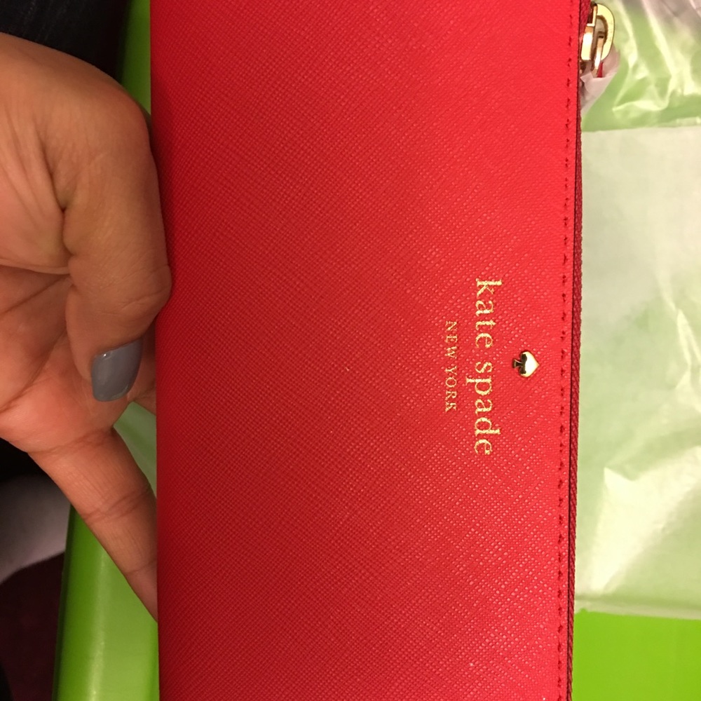 Kate Spade Mikad Pond Nisha clutch Cherry Liqueur
