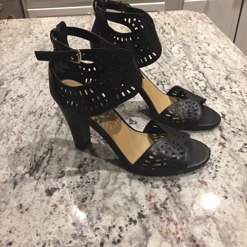 Black leather like laser cut strap block heel